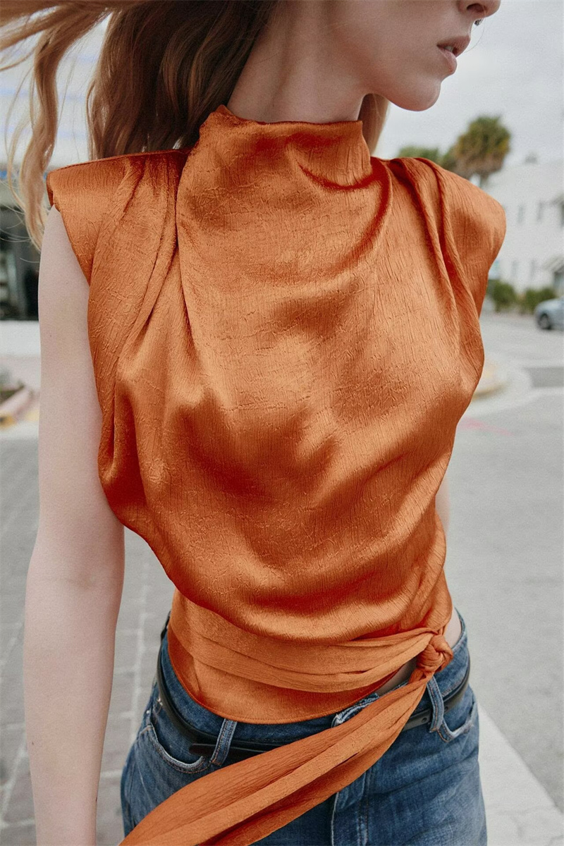Satin Shawl Collar Sleeveless  - đánh giá và giá Silk Blouse